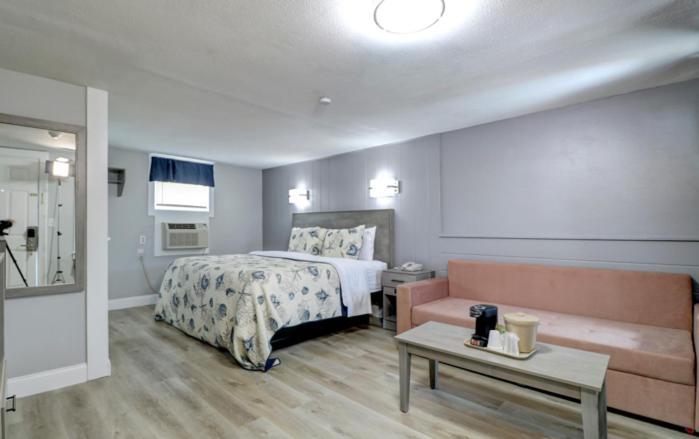 Windrift Motel Уэст-Ярмут Экстерьер фото